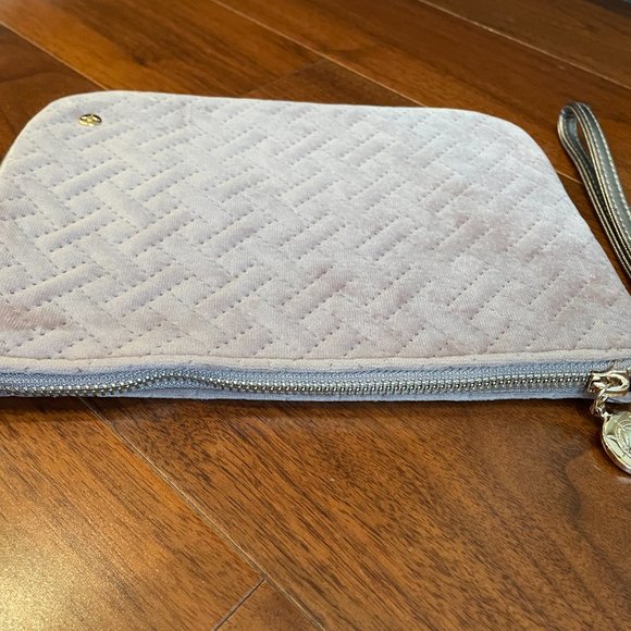 Stephanie Johnson Milan Large Flat Wristlet - Picture 5 of 7